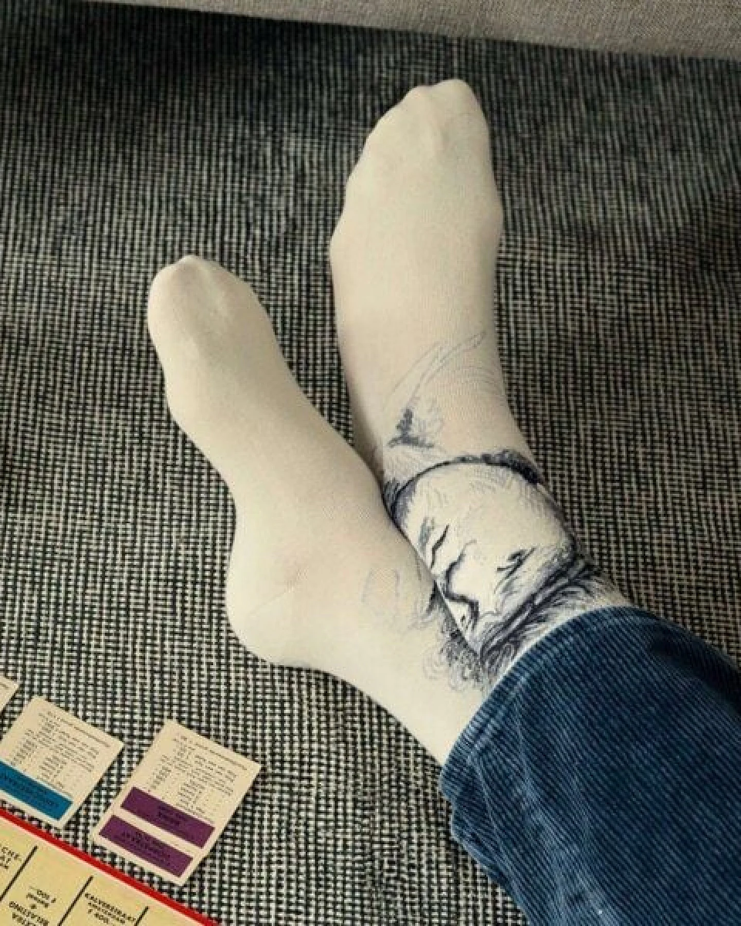 KUNSTSOKKEN Kunst Socken - Nahtlose Bunte Socken aus Bio-Baumwolle Mix - weihnachtsgeschenke für Künstler - Lustige Socken Geschenk – Ansicht 4