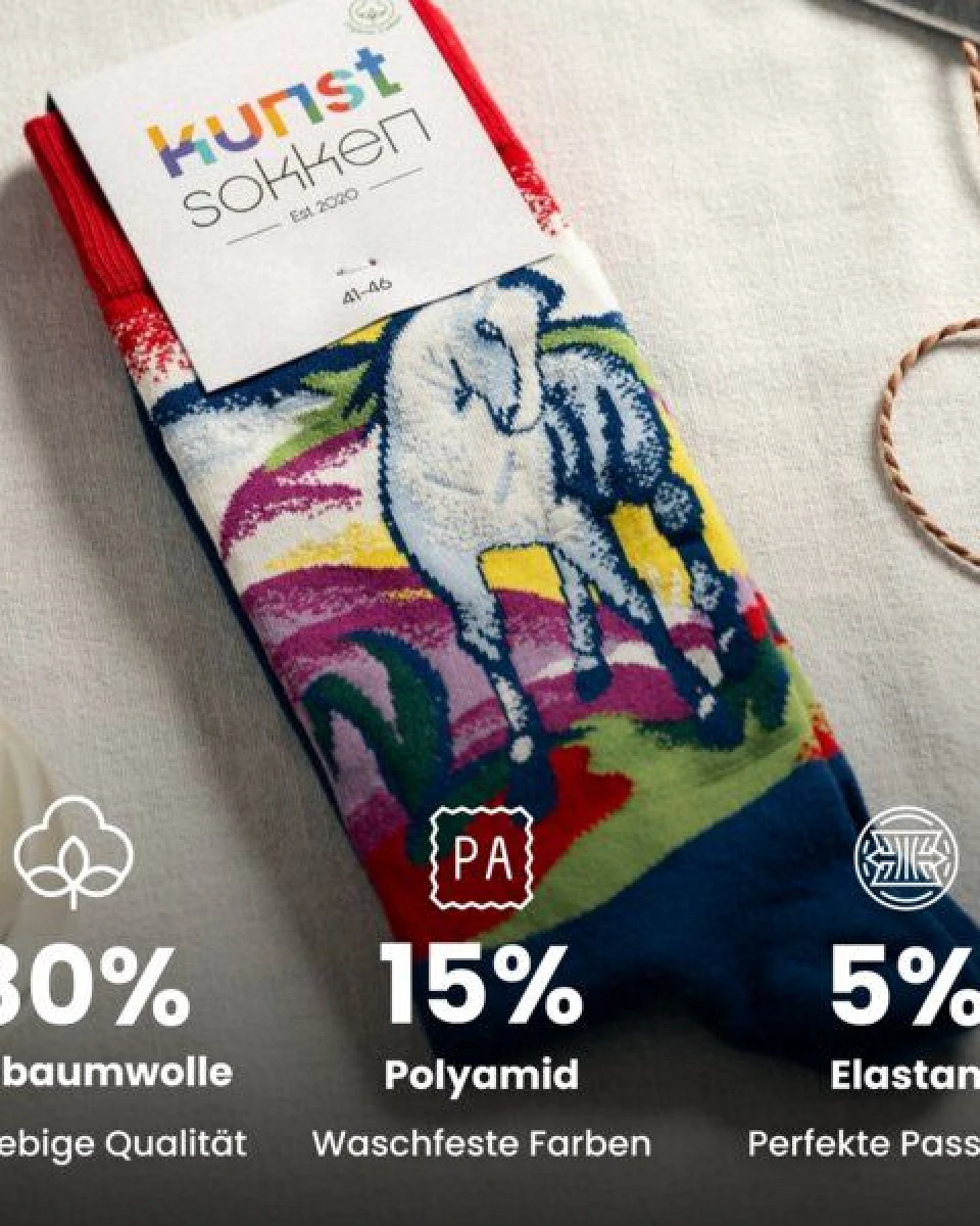 KUNSTSOKKEN Kunst Socken - Nahtlose Bunte Socken aus Bio-Baumwolle Mix - weihnachtsgeschenke für Künstler - Lustige Socken Geschenk – Ansicht 2