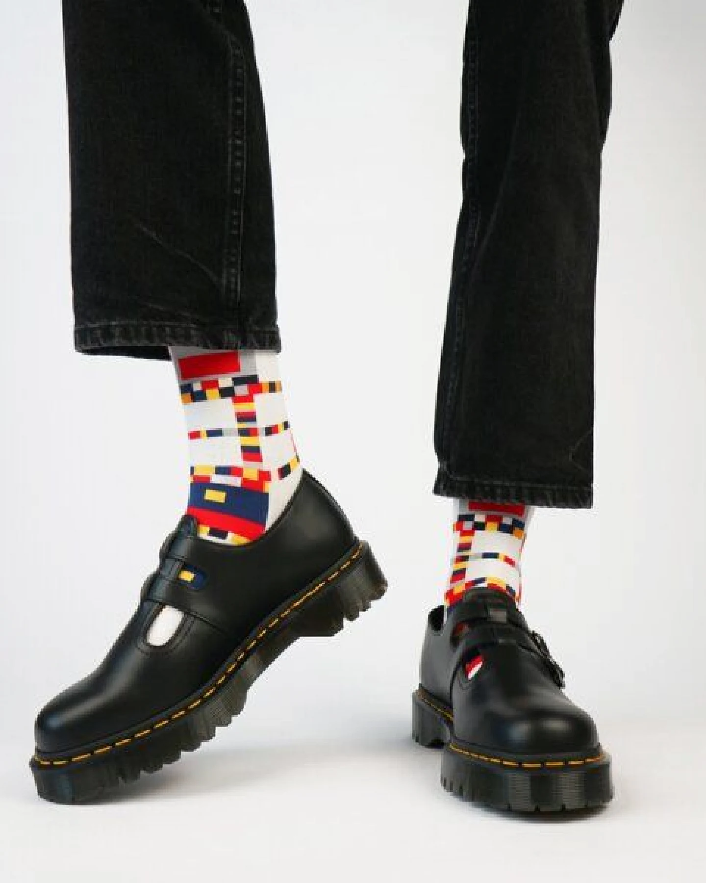 KUNSTSOKKEN Kunst Socken - Nahtlose Bunte Socken aus Bio-Baumwolle Mix - weihnachtsgeschenke für Künstler - Lustige Socken Geschenk – Ansicht 4