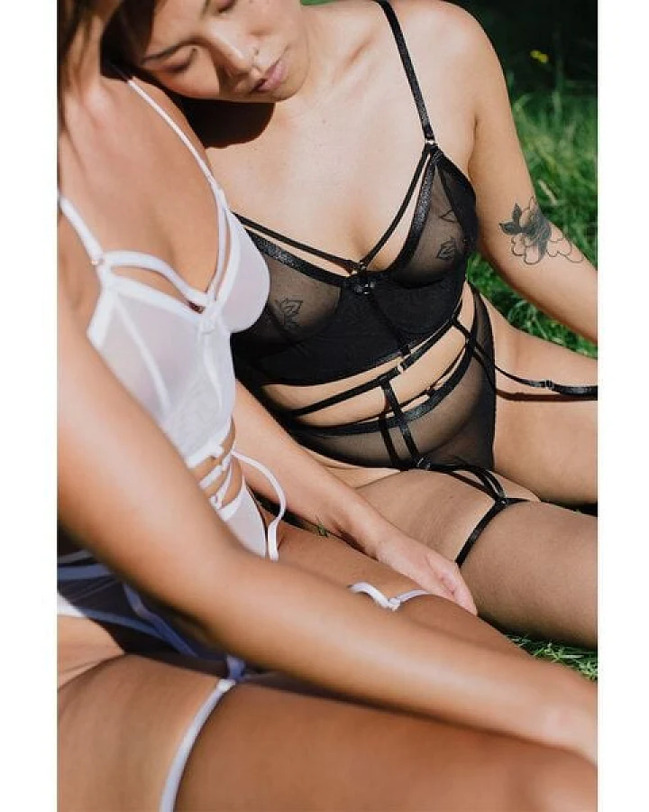 Anekdot Suspenders Sophia