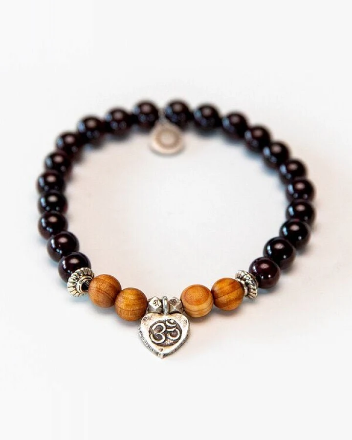 Divasya Armband "OM Love" aus echten Natursteinen & Sandelholz mit 925 Silber