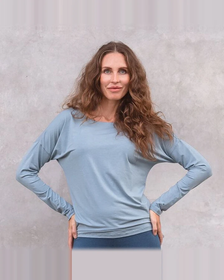 Jaya PIA - Damen - klassisch-minimalistische Longsleeve aus softem Tencel-Biobaumwol-Mix, locker geschnitten für Yoga und Freizeit