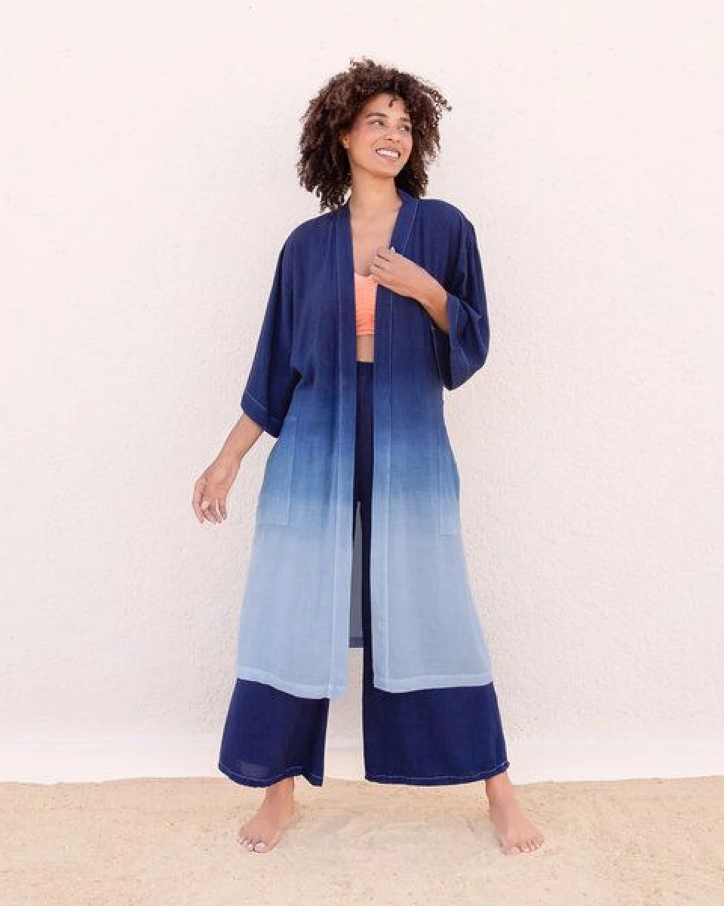 SATYA - JAYA-UNIQUE Serie - Damen - Kimono aus Ecovero, handgefärbt in Tie-Dye oder Farbverlauf in Bali – Ansicht 2