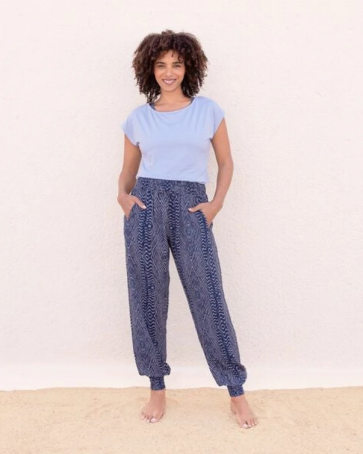 Jaya ANANDA ZUMBA - Damen - locker-leichte Sommerhose für Yoga und Freizeit