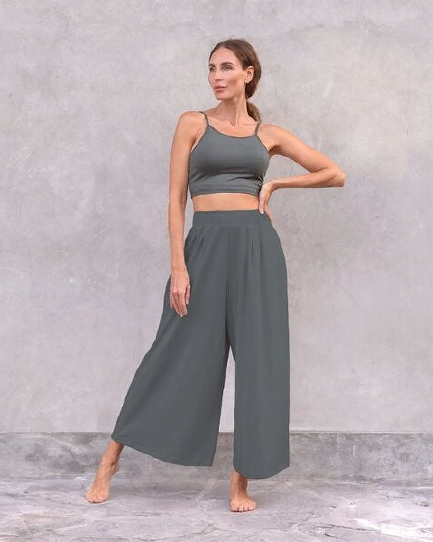 Jaya DIANA- lockere bis weite geschnittene lounge Pants, für jede Figur geeignet, für Yoga, Leisure, Arbeit oder Evenings – Ansicht 3