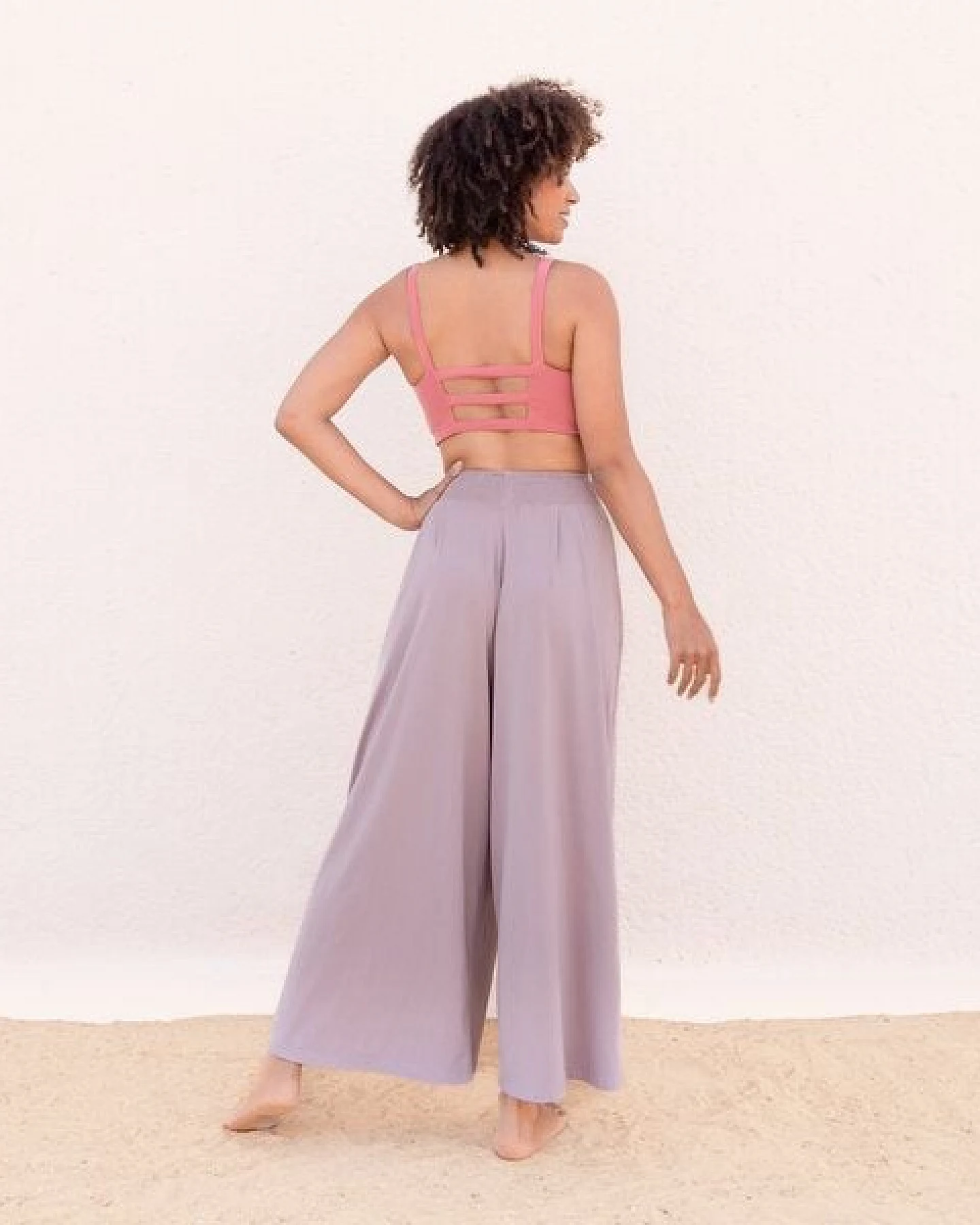 Jaya DIANA- lockere bis weite geschnittene lounge Pants, für jede Figur geeignet, für Yoga, Leisure, Arbeit oder Evenings – Ansicht 3