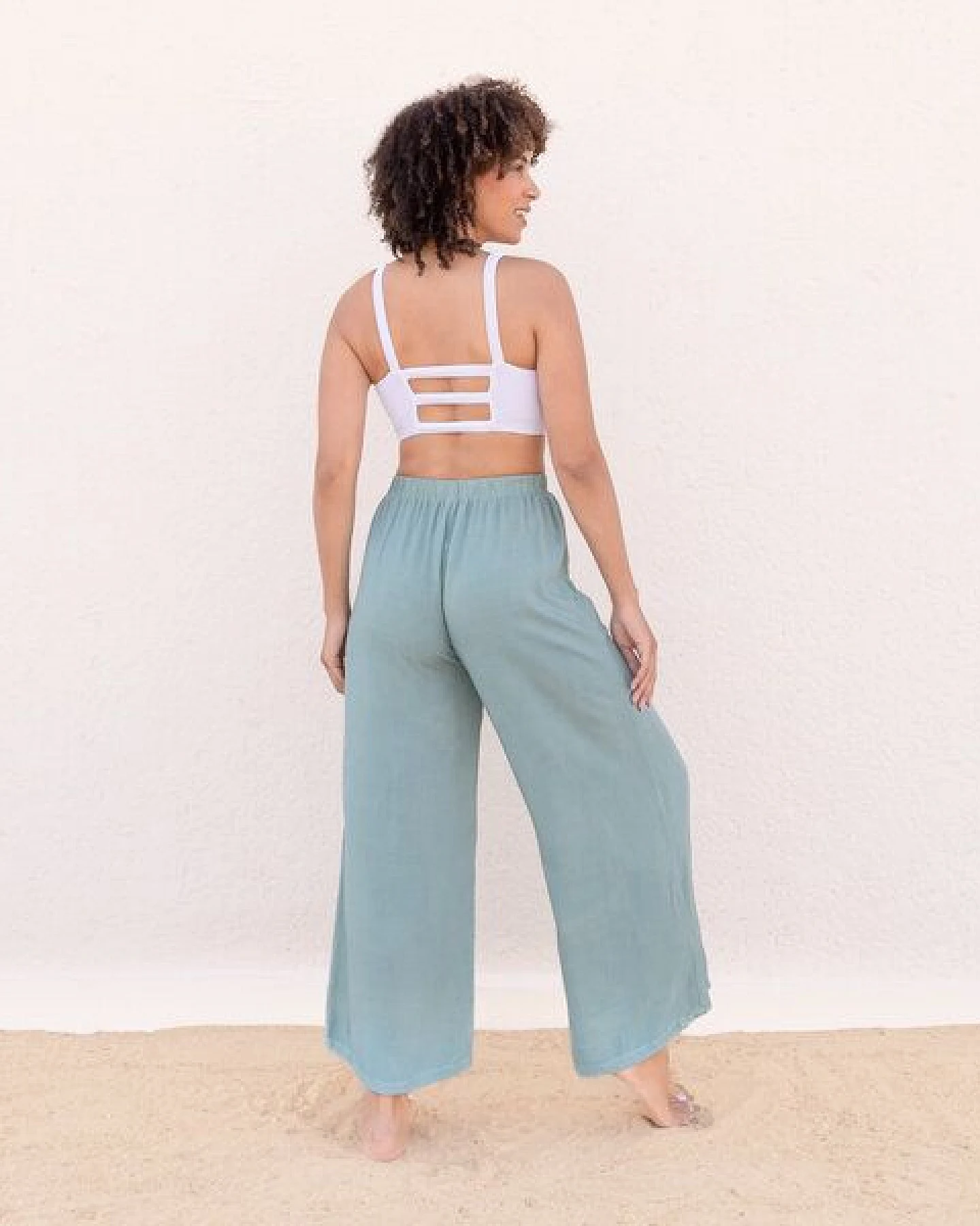 SKY - Damen - JAYA-UNIQUE - lässige Sommerhose, gerade geschnittene Beine, Drawstrings Dip-Dye Färbung handgemacht in Bali – Ansicht 2