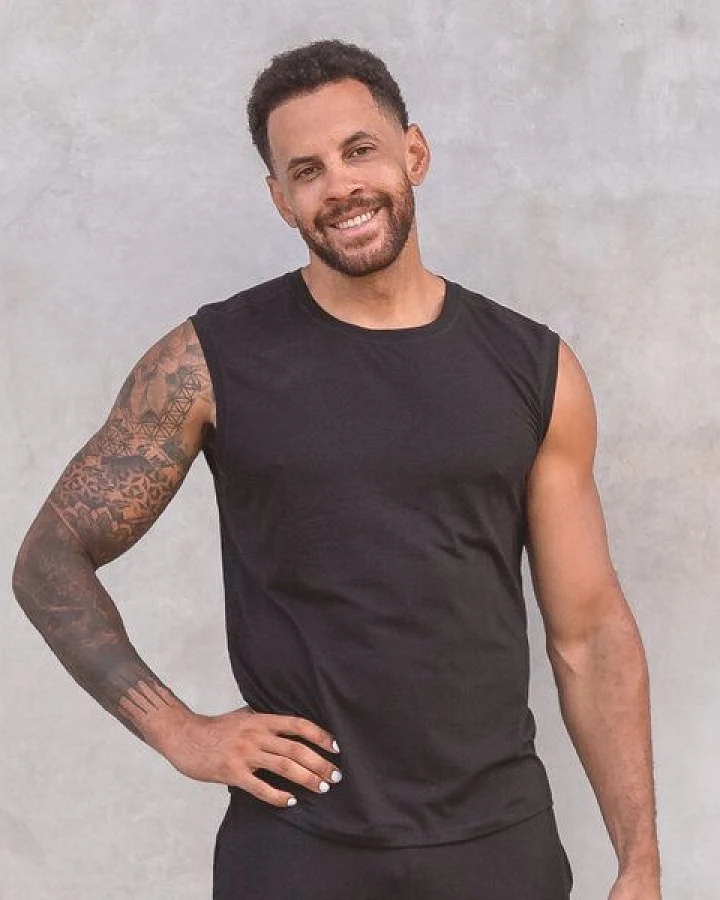 Jaya TOMMY - Herren - Atmungsaktives Tank Top aus softer, elastischer Tencel-Biobaumwoll-Mix, Yoga, Workout and andere Bewegungskünste