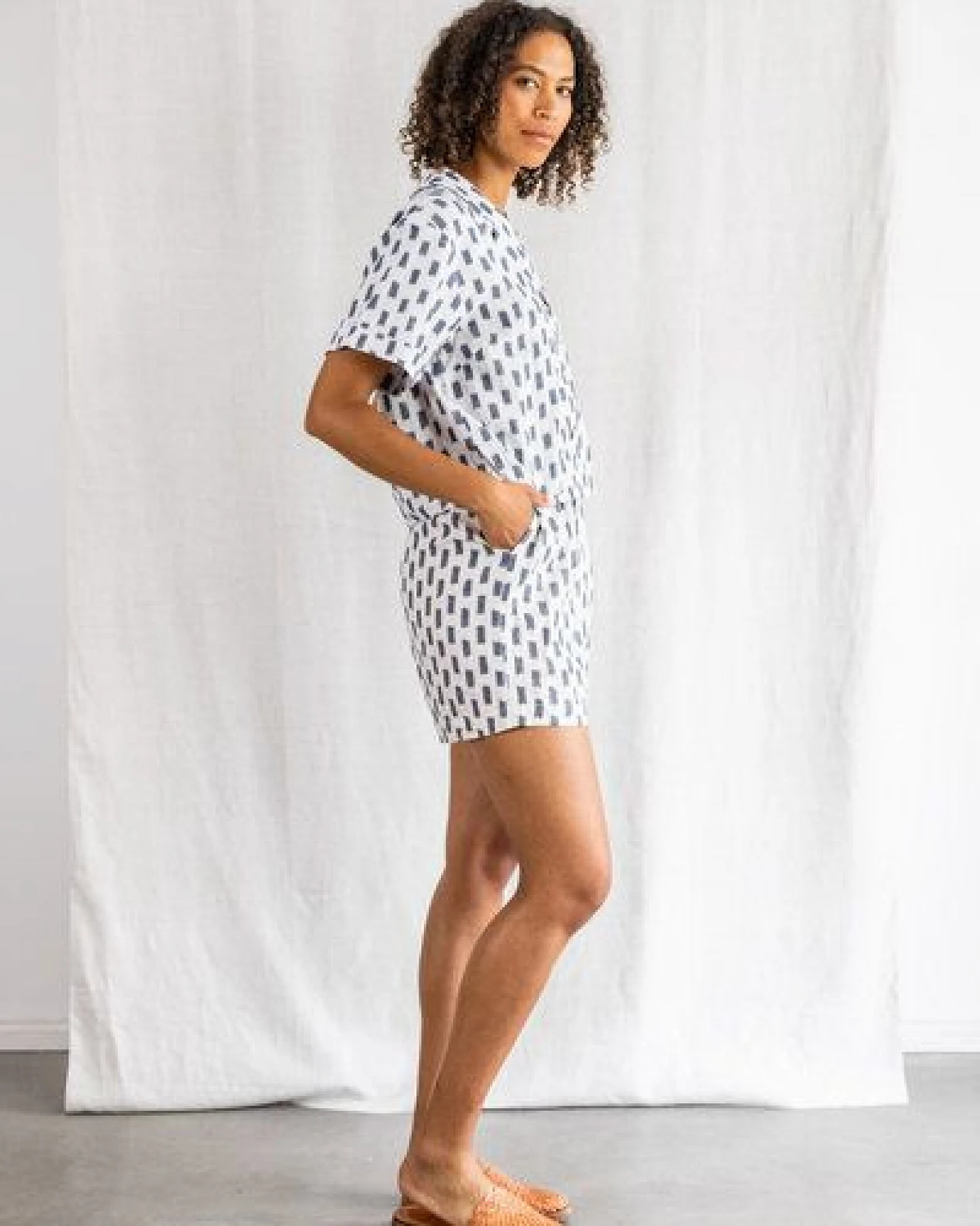 Jyoti - Fair Works Bio-Baumwoll Shorts Sitaar – Ansicht 2