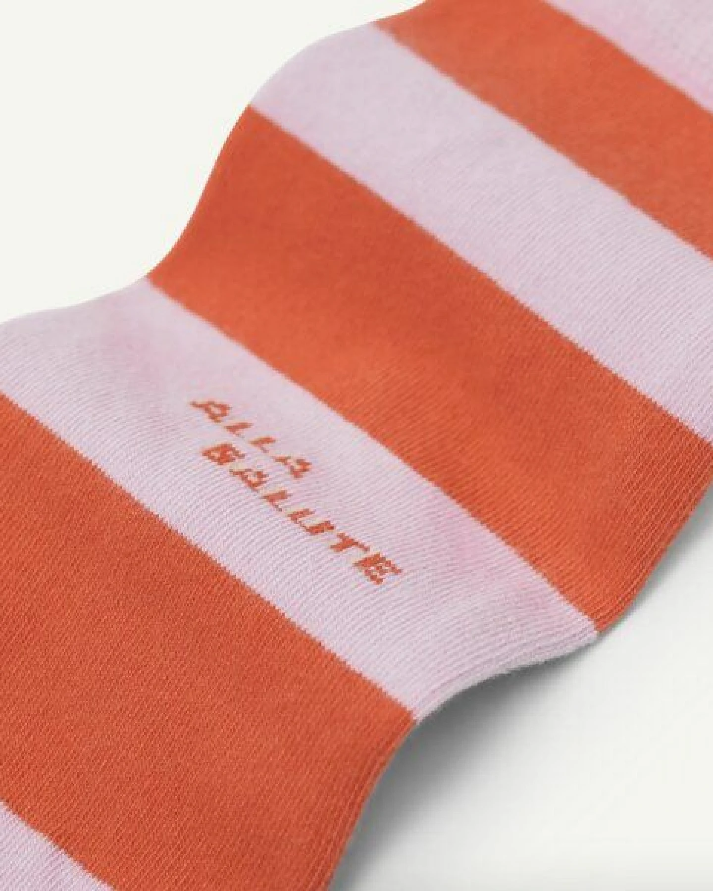 von Jungfeld Gestreifte Socken mit Spritz Icon – Ansicht 3