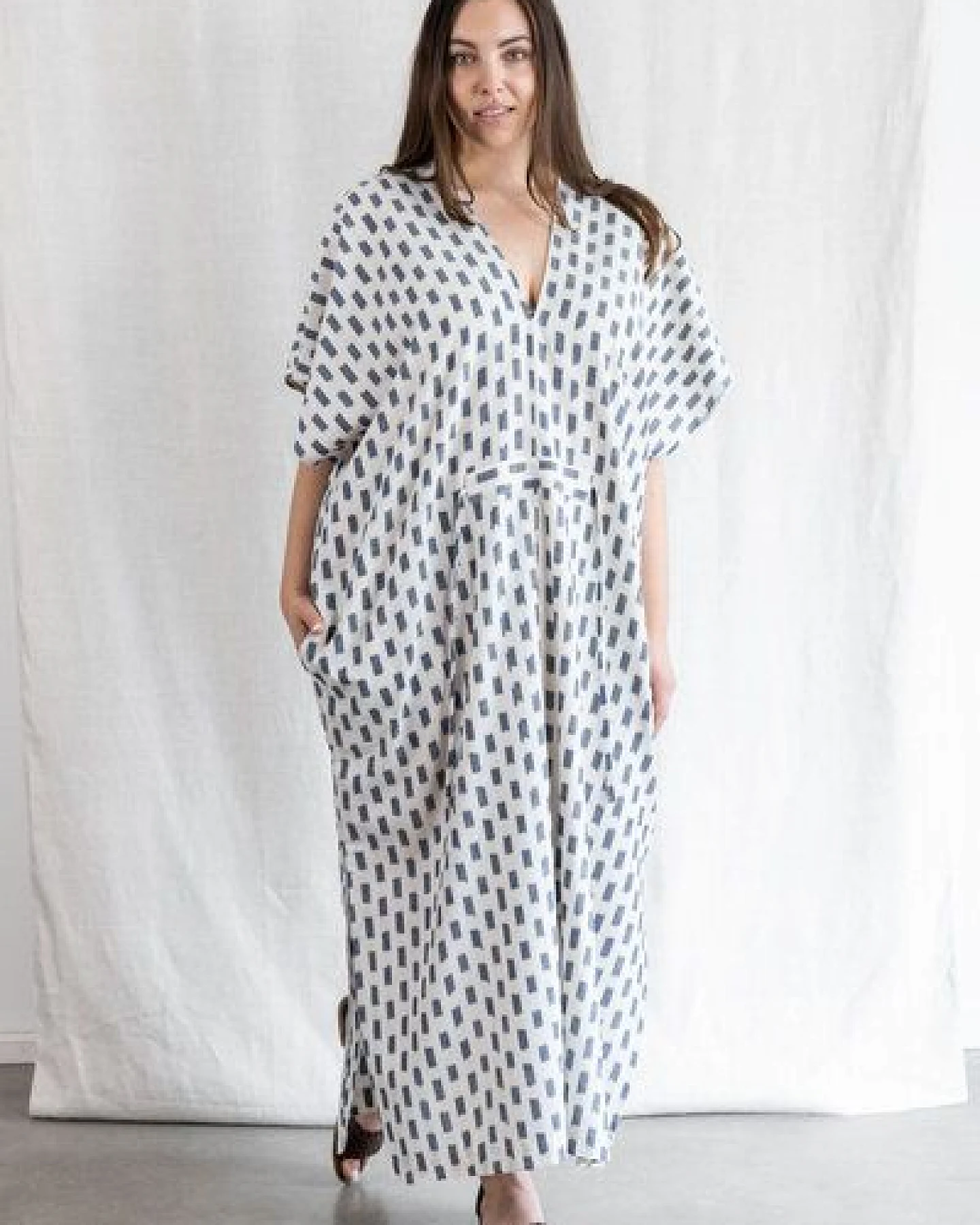Jyoti - Fair Works Baumwoll Kaftankleid Rishi – Ansicht 2