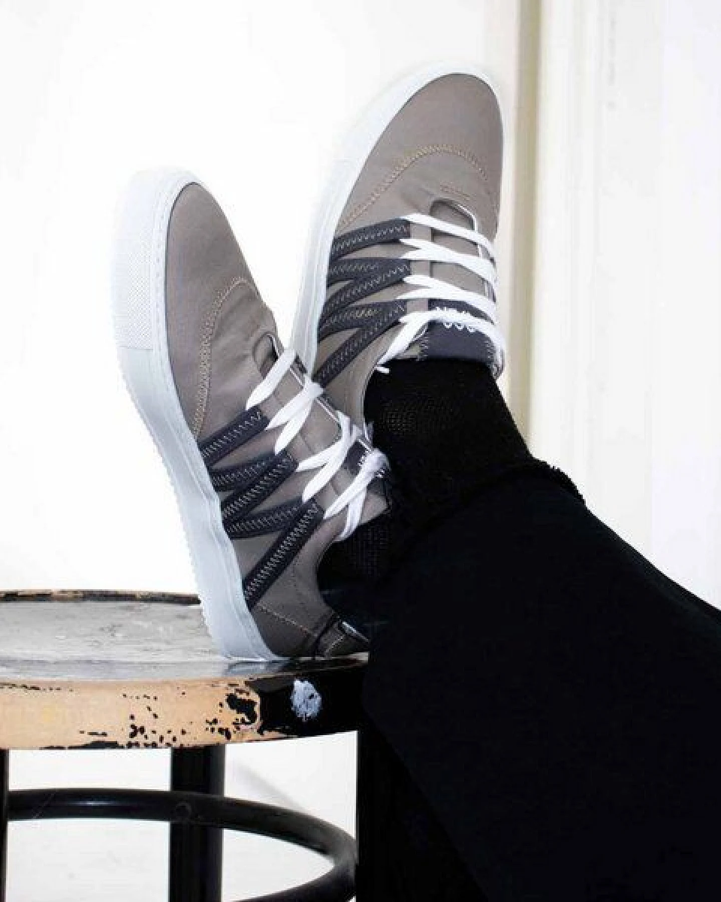 VAER Sand Phoenix Nachhaltiger Sneaker - Recycled / Upcycled / Zirkulär / Vegan – Ansicht 2