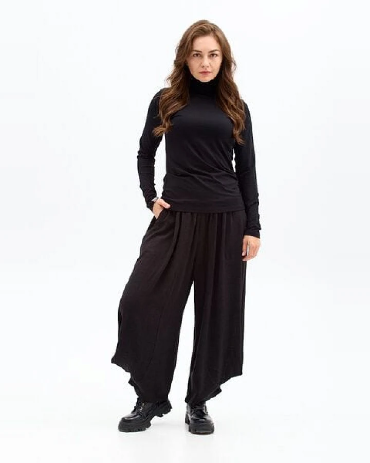 Hose Terra – Locker sitzende Hose – Breiter elastischer Bund – Verdeckte Taschen – Viskose mit Leinen – Fair produziert in Polen – KOKOworld