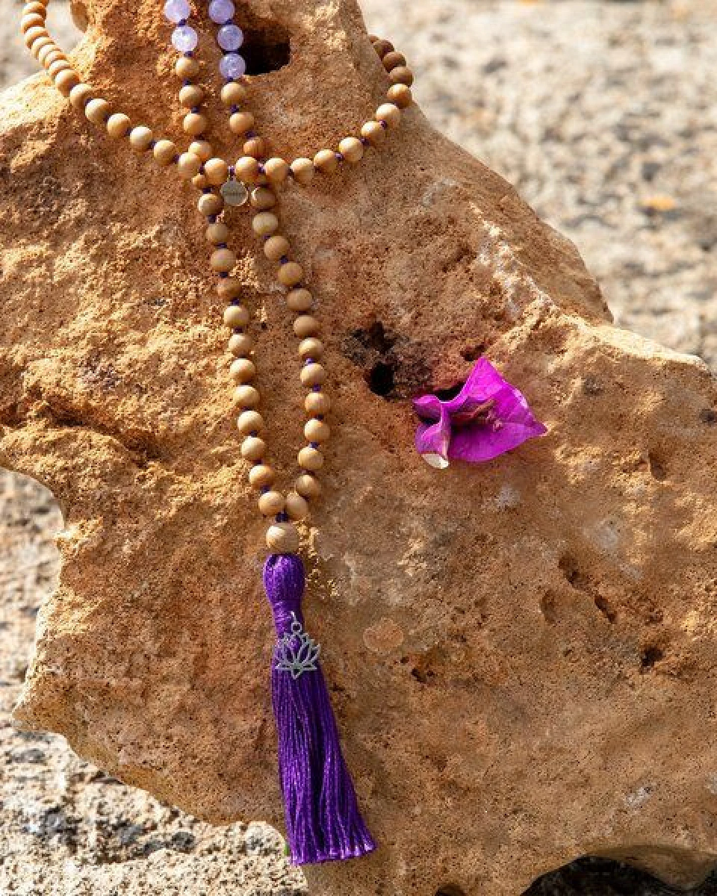 Divasya Mala Kette "Rise & Shine" aus 108 Perlen geknotet – Ansicht 2