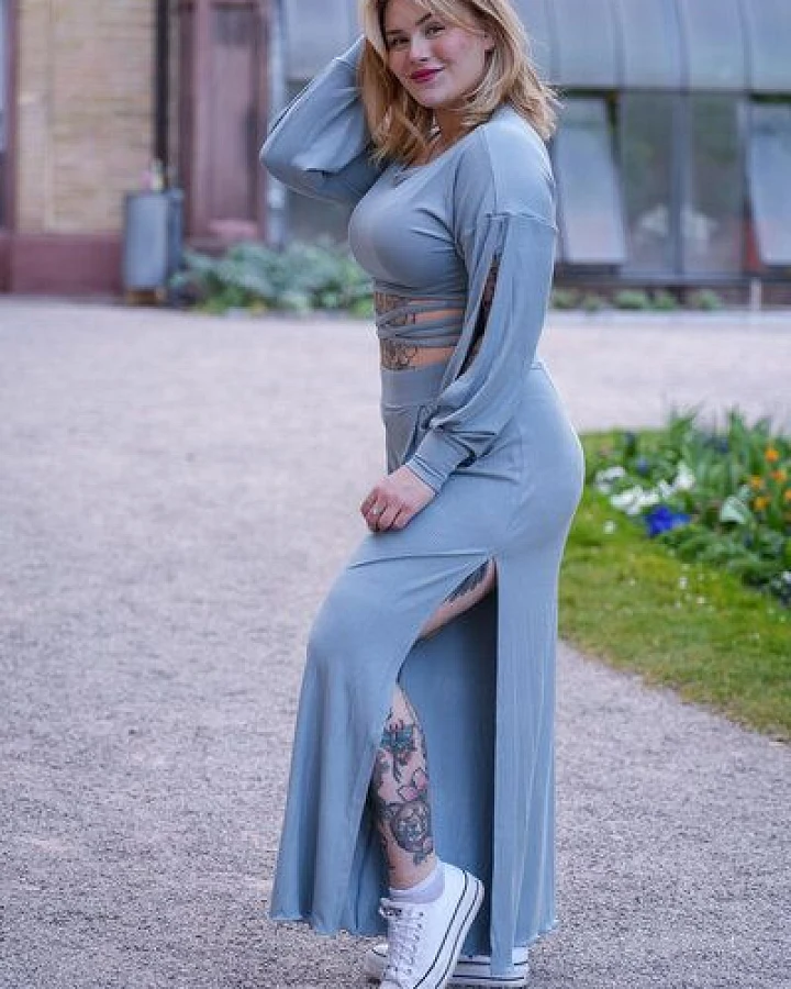 Blau