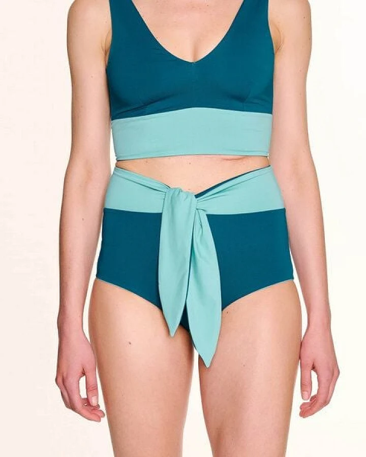 MYMARINI Wendbare Wonder Shorts mit Shape-Effect aus ECONYL