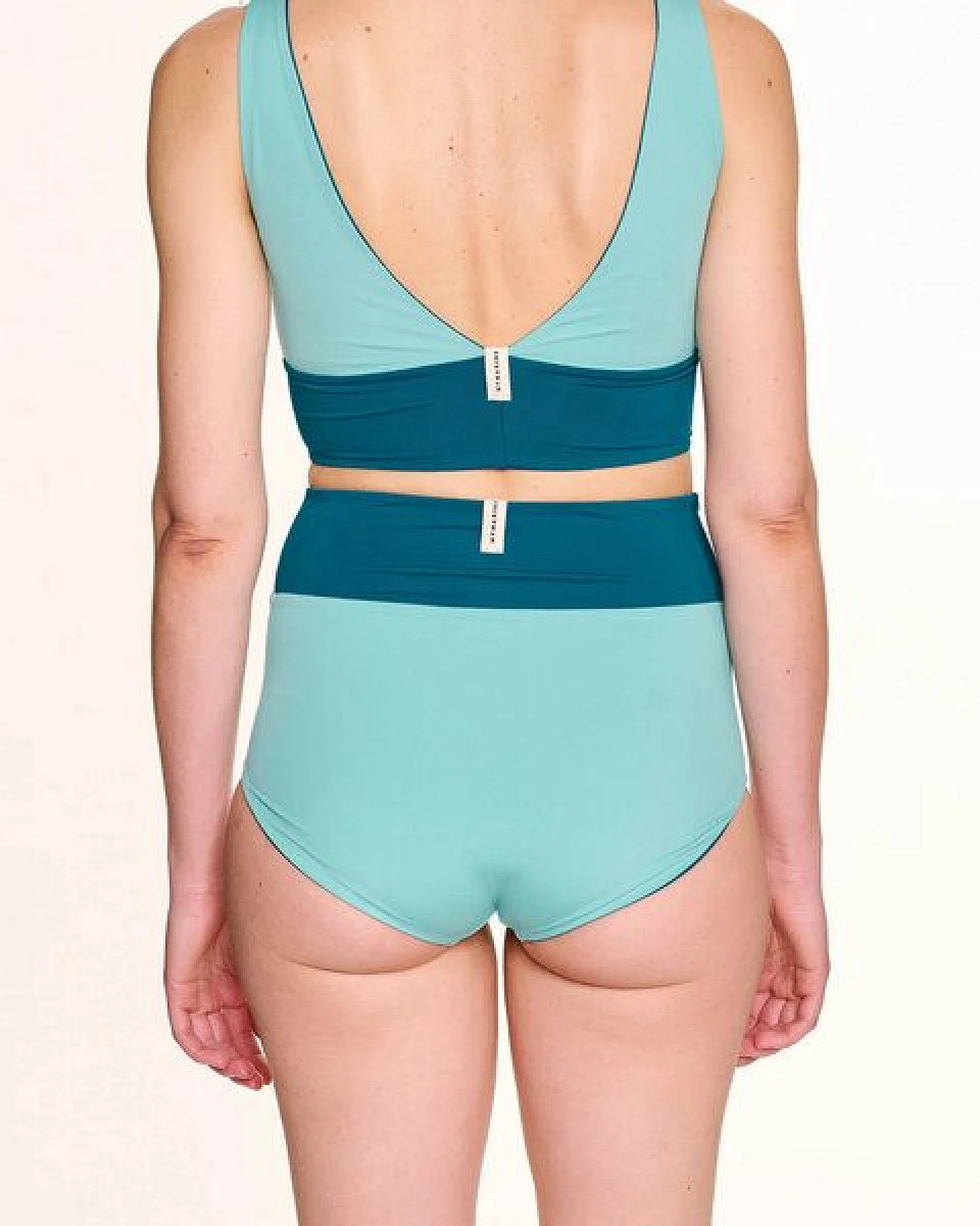 MYMARINI Wendbare Wonder Shorts mit Shape-Effect aus ECONYL – Ansicht 2
