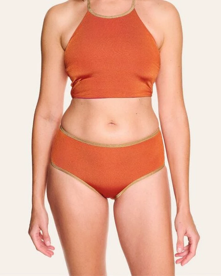 MYMARINI Wendbare Shorts Shine mit Shape-Effect aus ECONYL