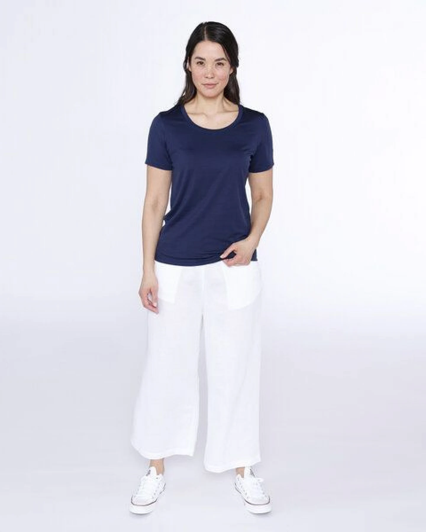 Kaipara - Merino Sportswear URBAN Merino Shirt Damen Kurzarm Regular 150 weiter Ausschnitt – Ansicht 3