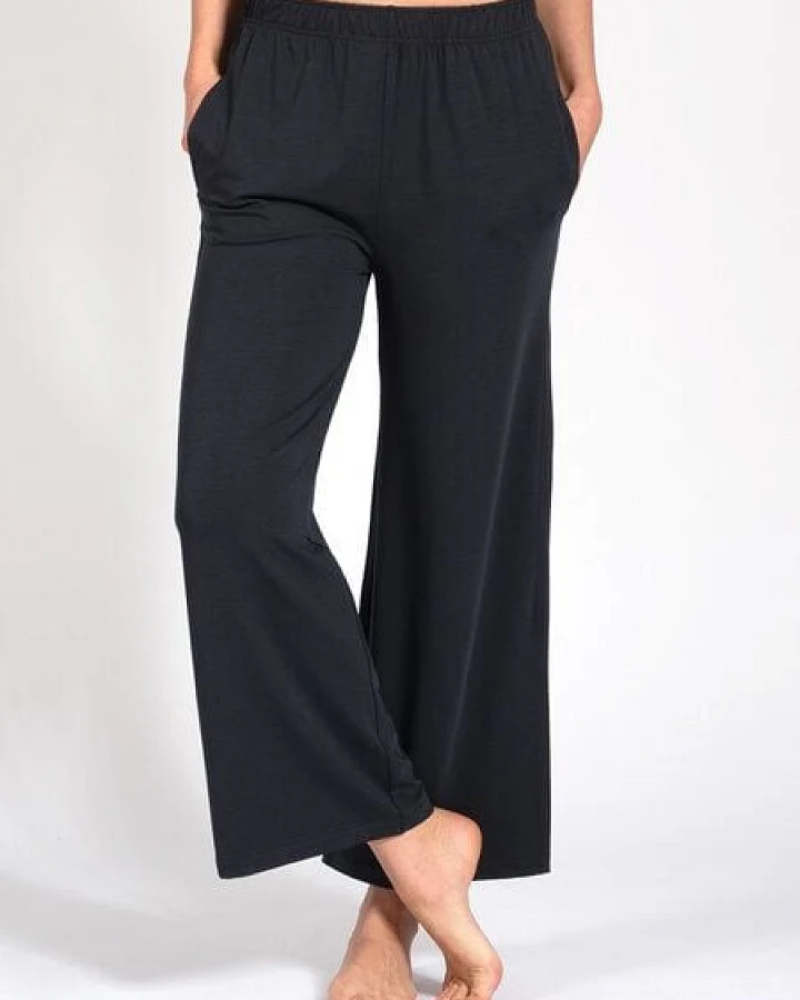 Magadi Yogahose NAOMI aus Naturmaterial, mit Taschen