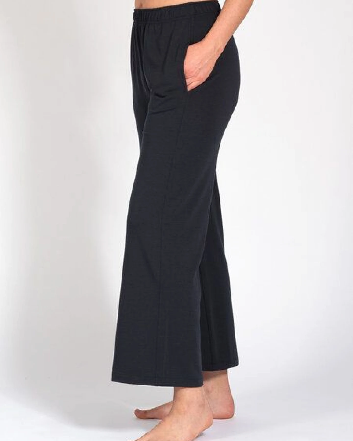 Magadi Yogahose NAOMI aus Naturmaterial, mit Taschen – Ansicht 3