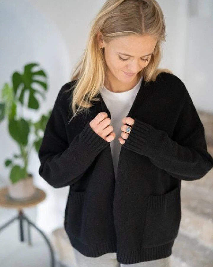 FUXBAU Oversize Cardigan