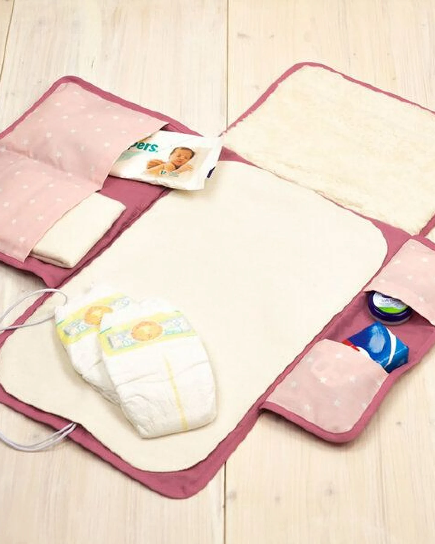 Flosinn Wickeltasche Wickelunterlage Wickelclutch abwischbar in verschiedenen Farben – Ansicht 3