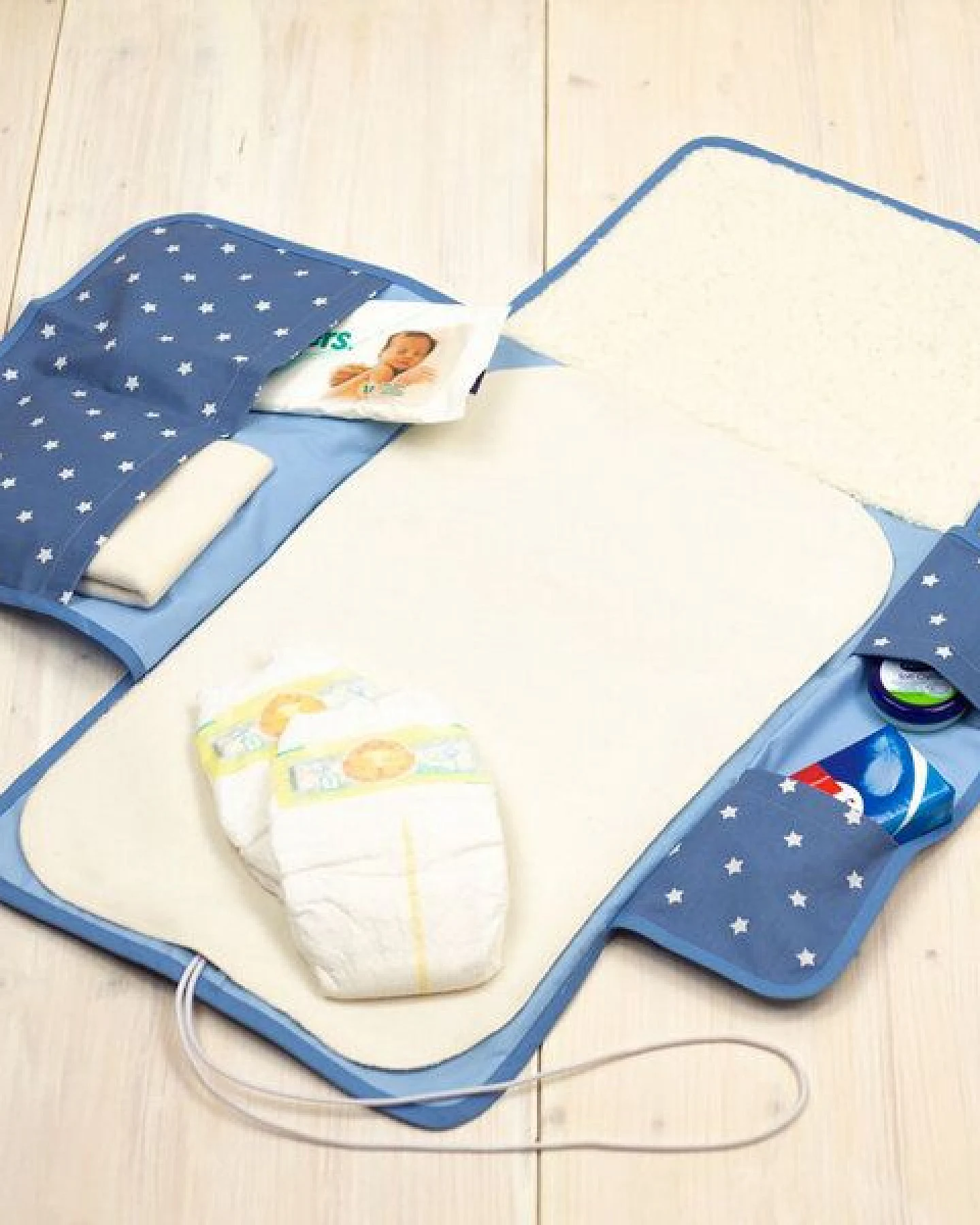 Flosinn Wickeltasche Wickelunterlage Wickelclutch abwischbar in verschiedenen Farben – Ansicht 3