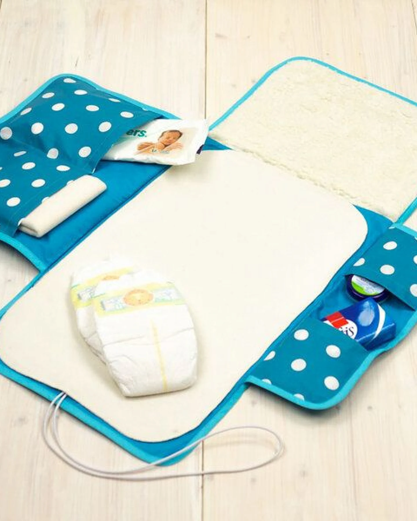 Flosinn Wickeltasche Wickelunterlage Wickelclutch abwischbar in verschiedenen Farben – Ansicht 3