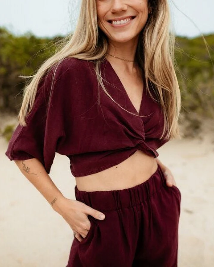 NORDLICHT Damen Knoten Crop Top Merit aus 100% Tencel