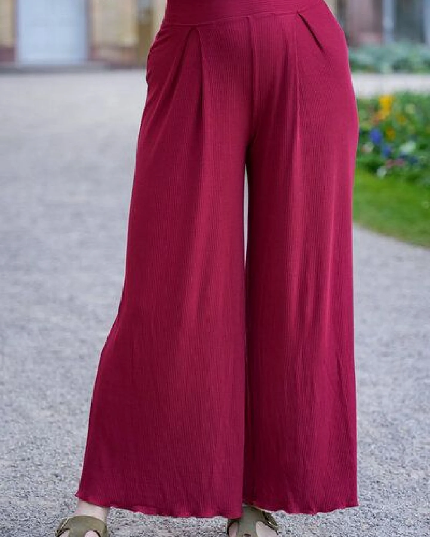 Vivien Joy High Waist Hose mit Falten - Farrah Comfy Pants – Ansicht 3