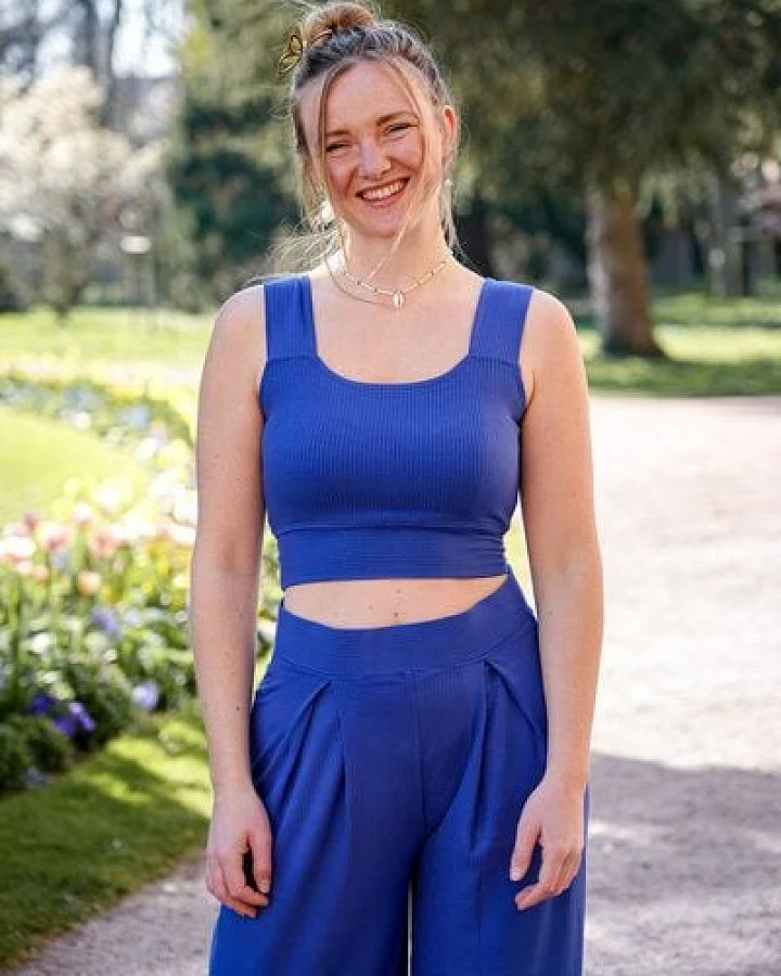Blau