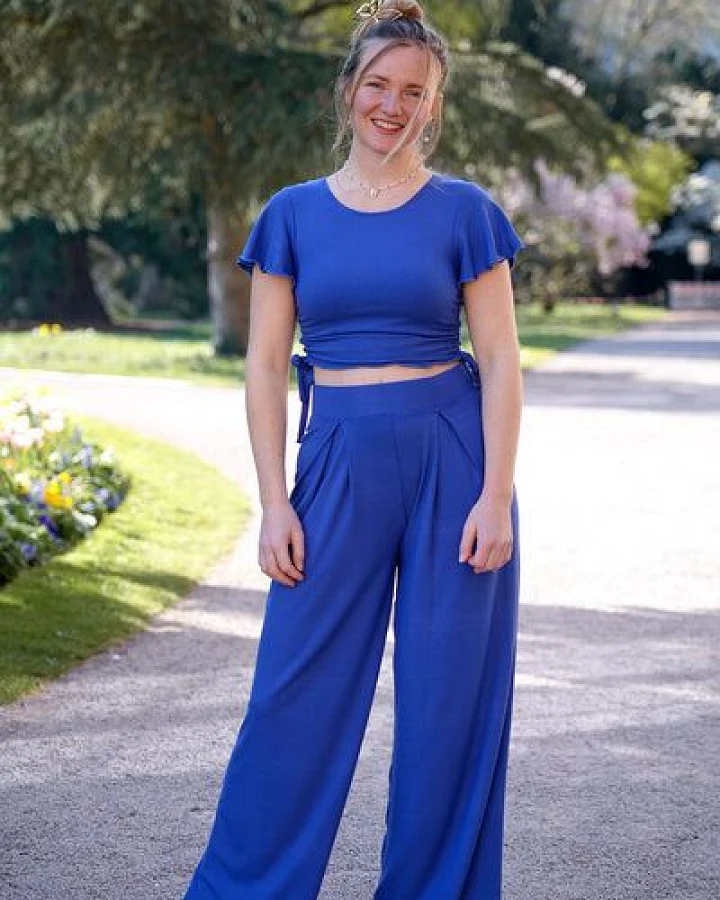 Blau