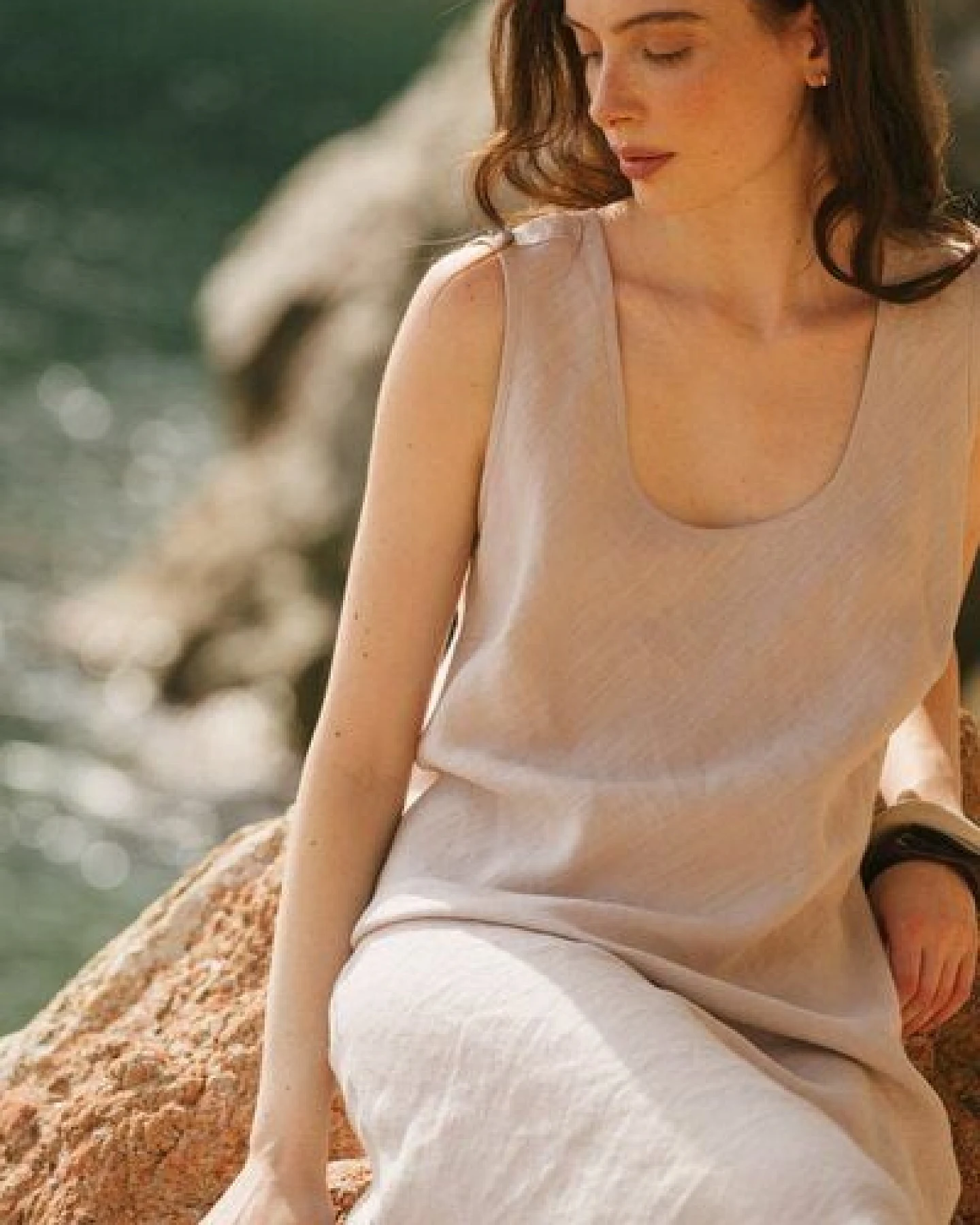 AmourLinen Ines Midi-Kleid aus Leinen – Ansicht 4