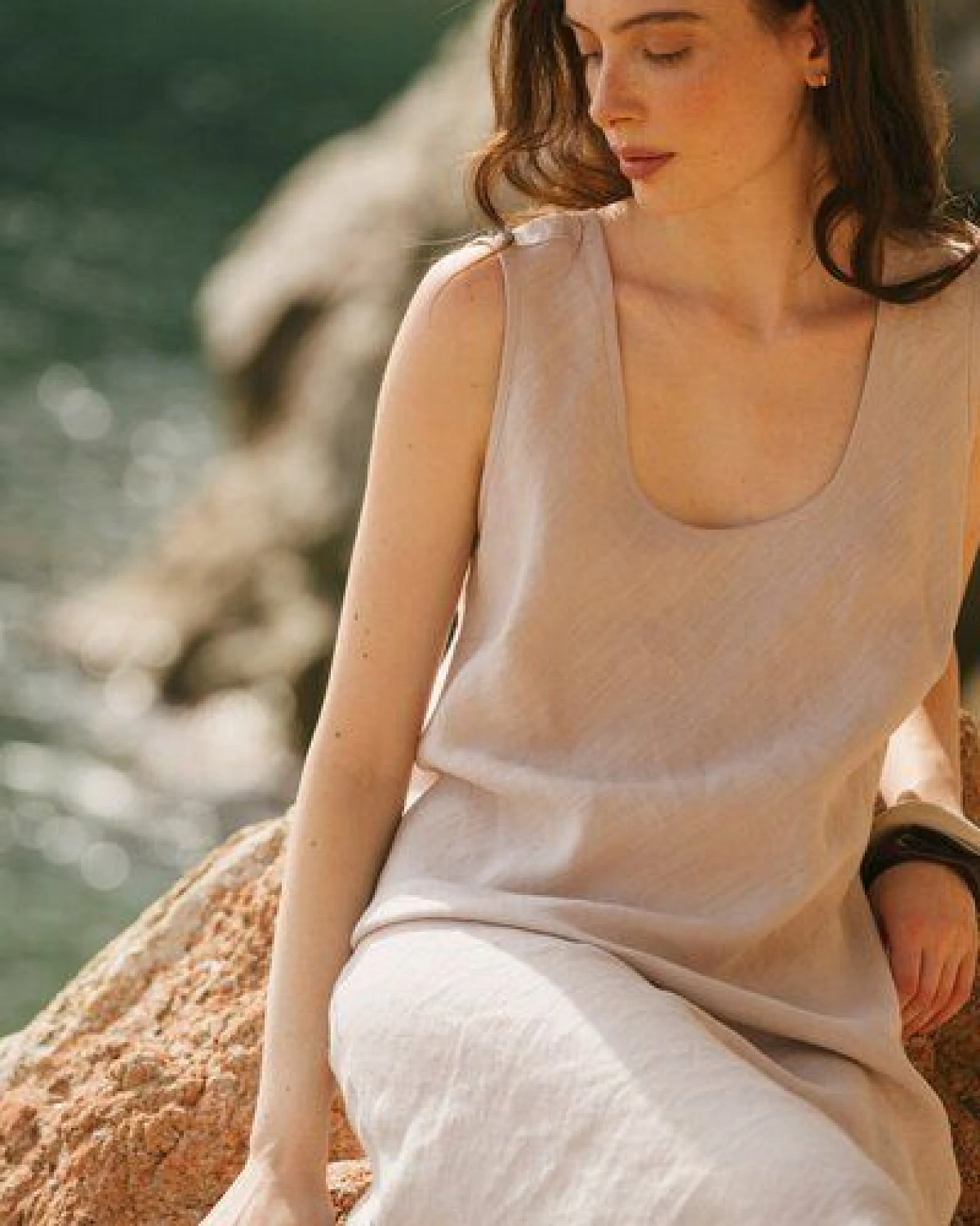 AmourLinen Ines Midi-Kleid aus Leinen – Ansicht 4
