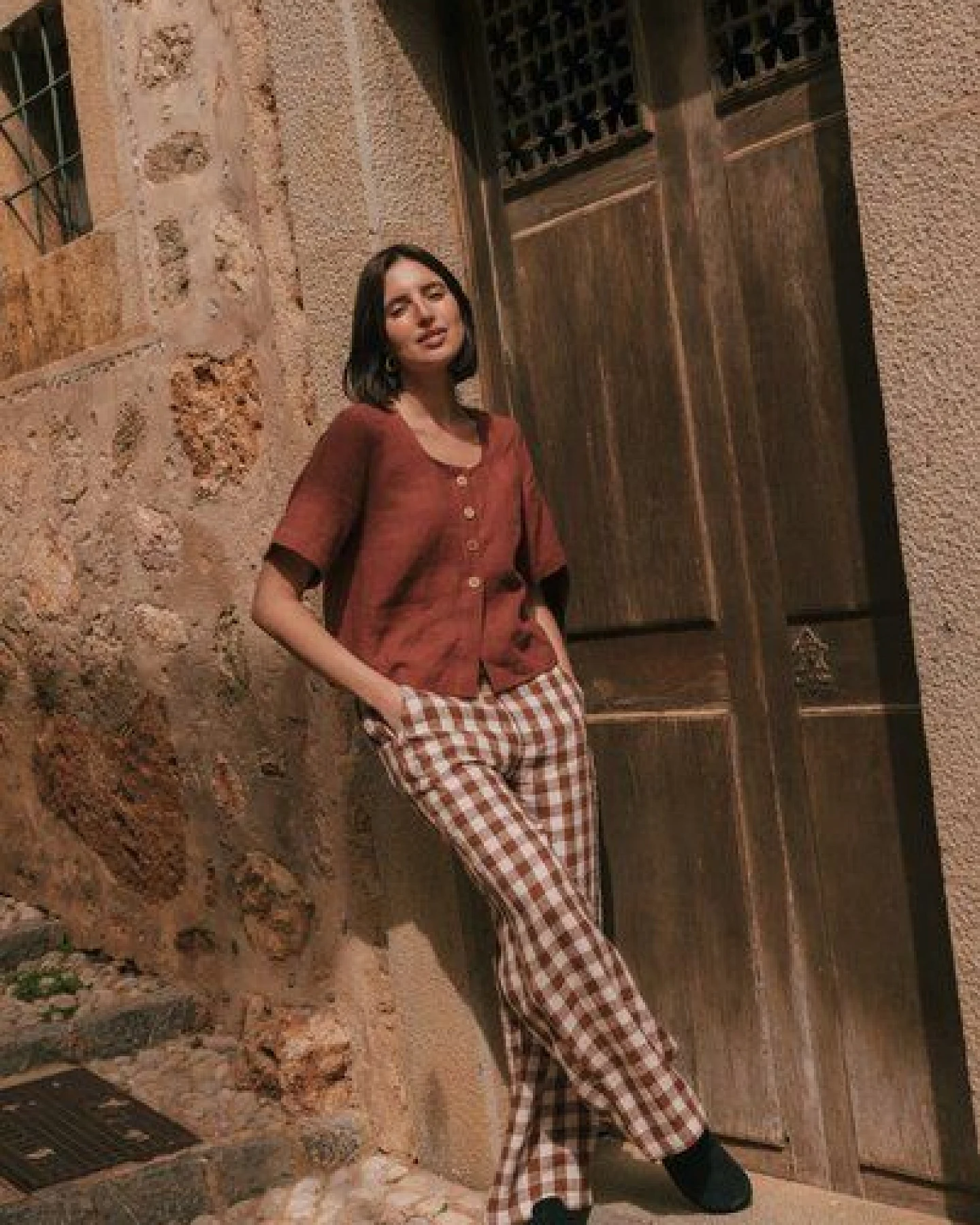 AmourLinen Maeve Leinenoberteil mit Knöpfen – Ansicht 4