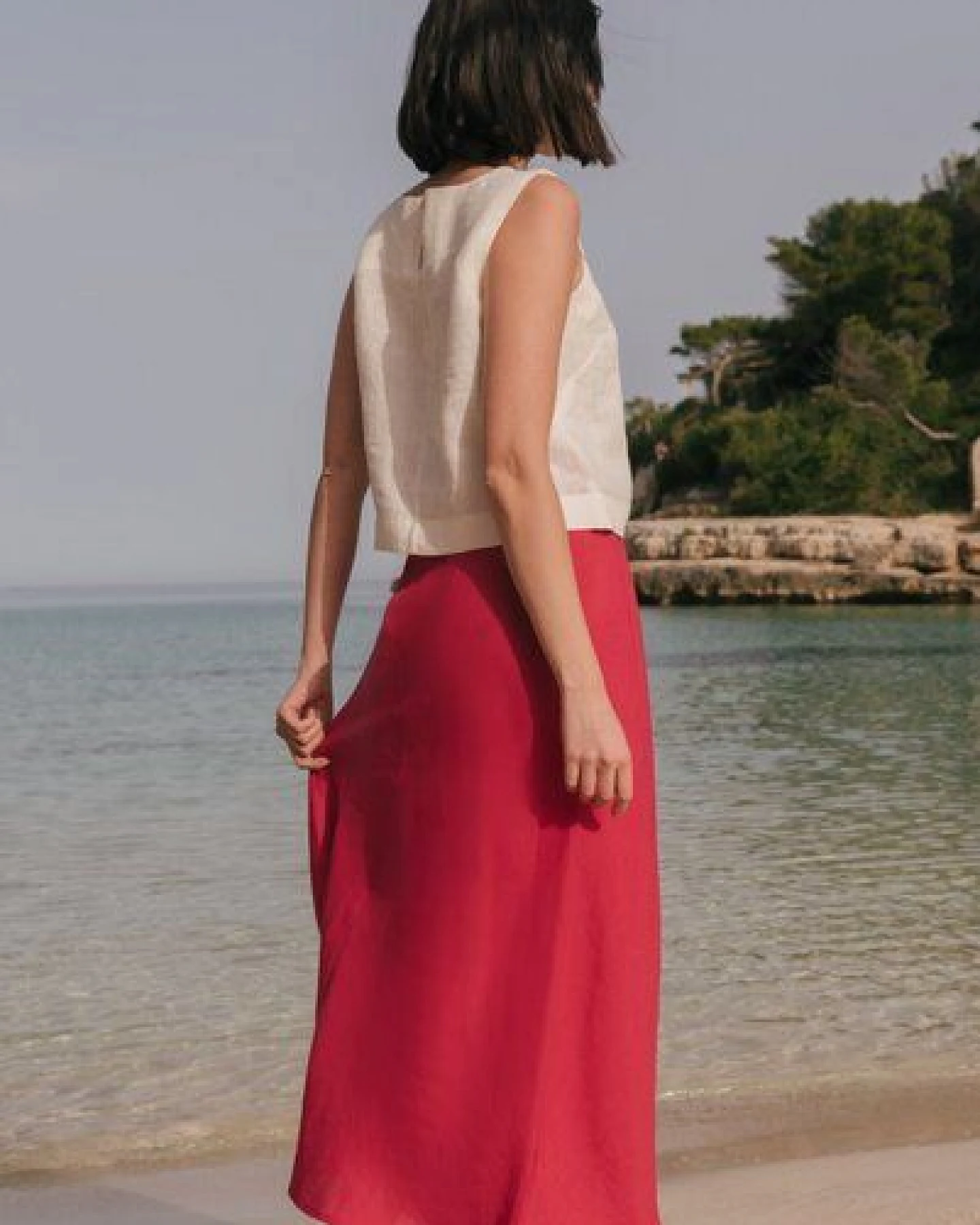 AmourLinen Klassisches ärmelloses Leinentop Lucia – Ansicht 2