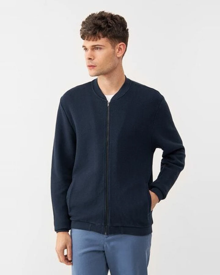 Givn Berlin Strukturierte Blousonjacke GBCARTER aus Bio-Baumwolle