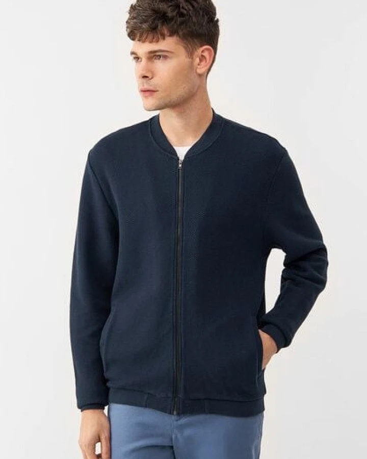 Givn Berlin Strukturierte Blousonjacke GBCARTER aus Bio-Baumwolle
