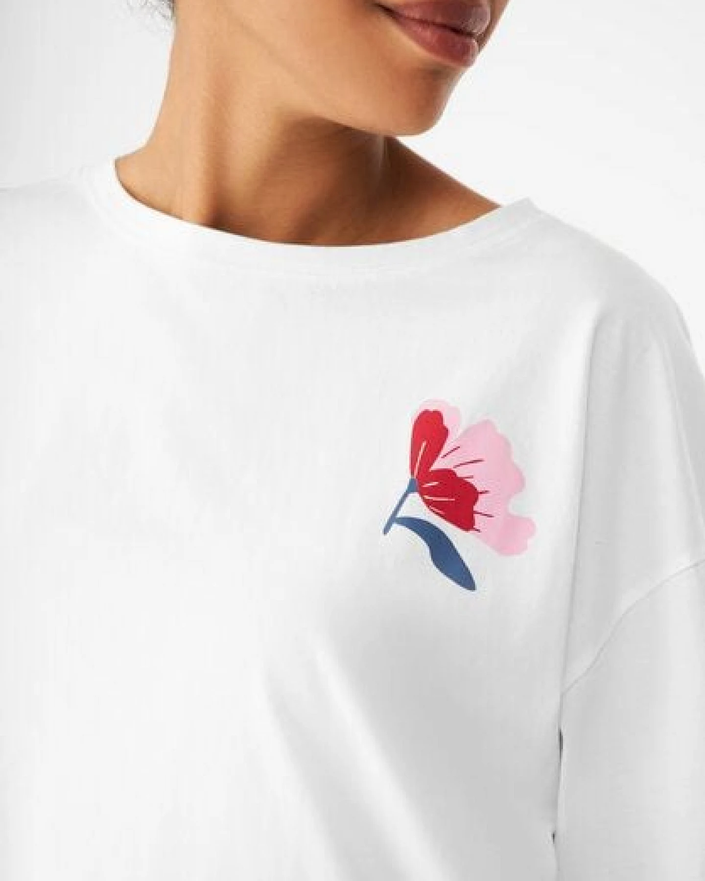 Givn Berlin T-Shirt GBJOLINA (Flower) loose Fit aus Bio-Baumwolle – Ansicht 3