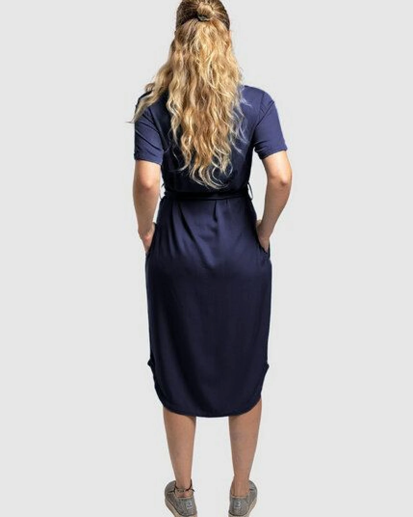 Zerum Kurzarm-Kleid Modell: Finja aus EcoVero Viskose – Ansicht 2
