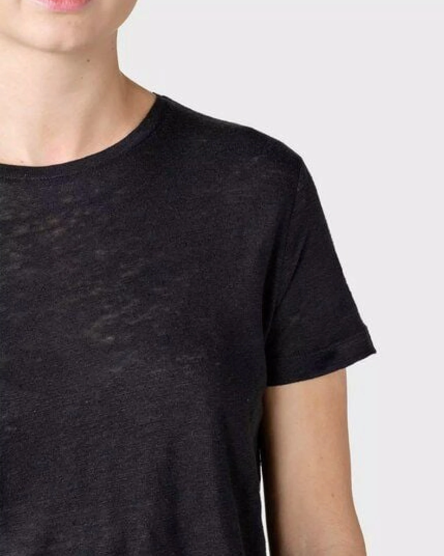 Klitmøller Collective Leinen T-shirt Modell: Rikke – Ansicht 4