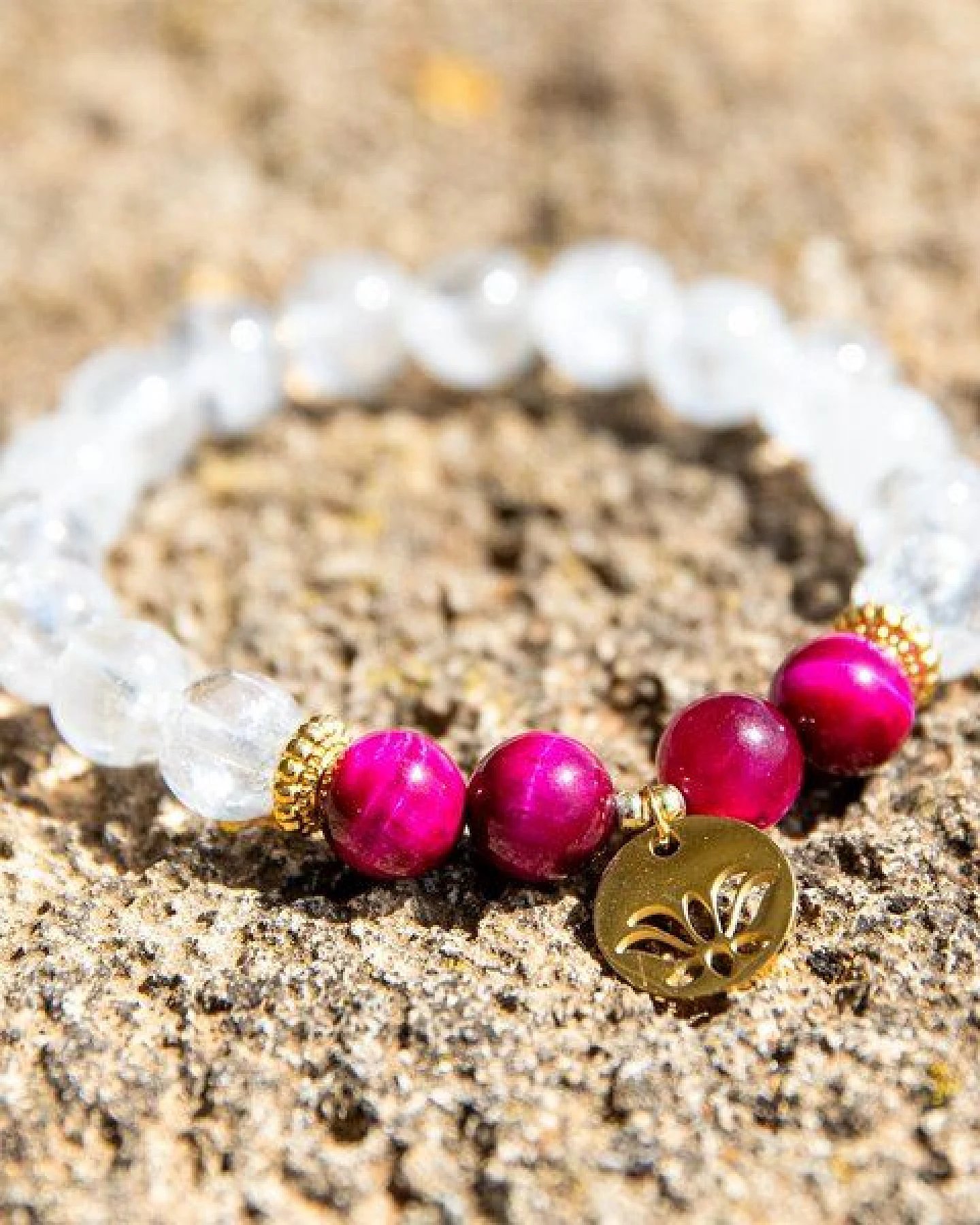 Divasya Armband "Golden Lotus" aus echten Natursteinen bzw. Halbedelsteinen – Ansicht 2