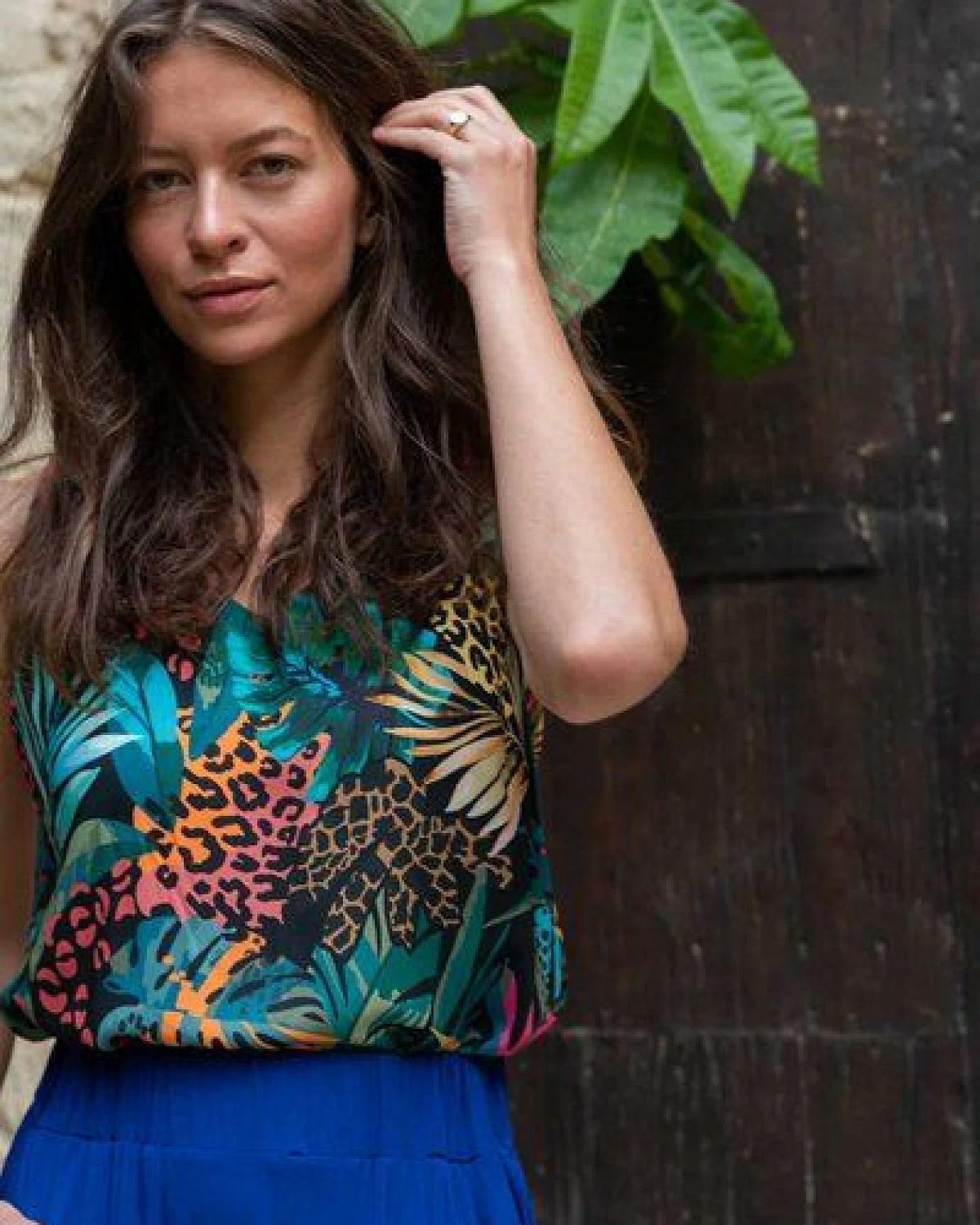 WiDDA berlin gemusterte Sommerbluse tropic aus ECOVERO® – Ansicht 2