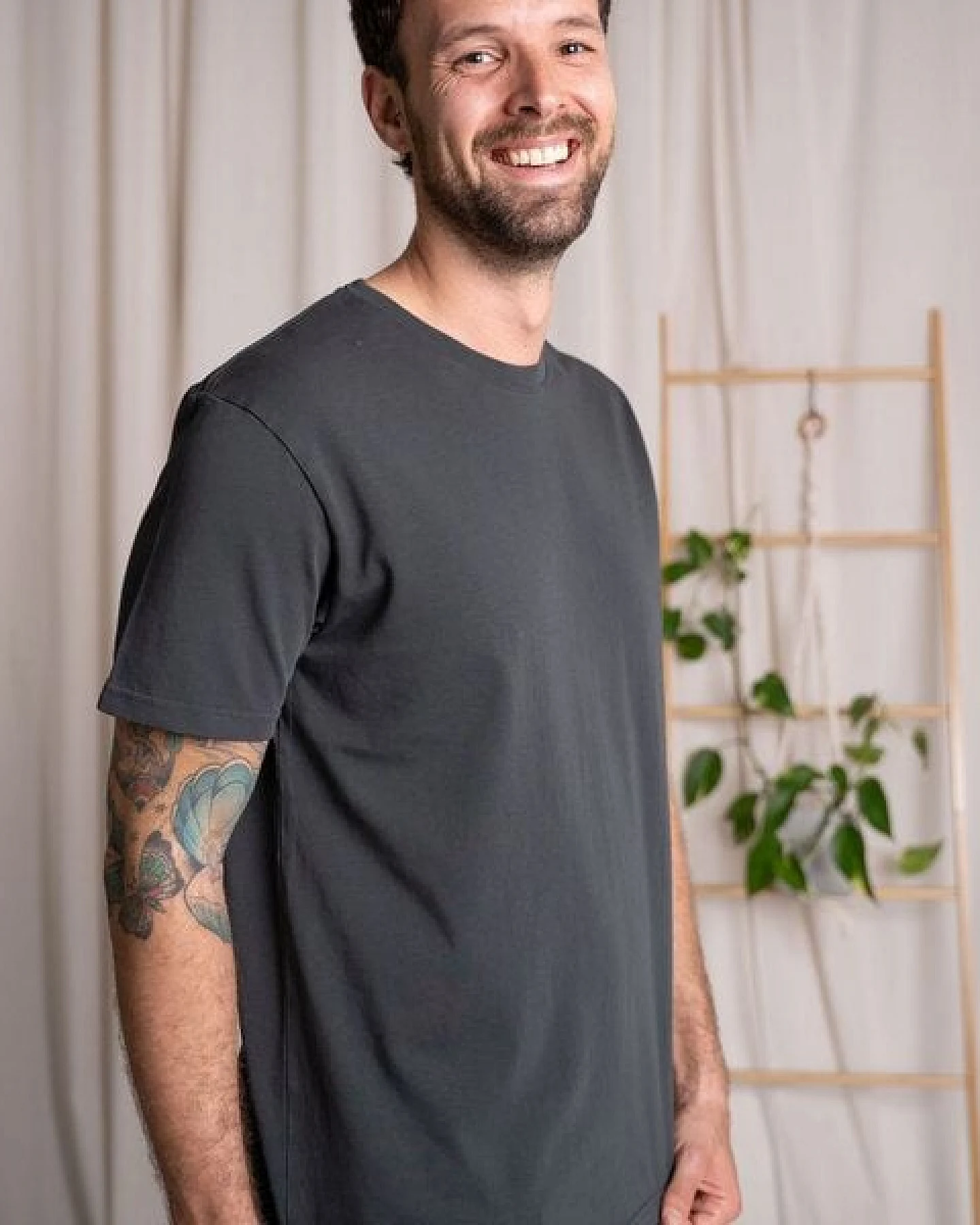 Vresh Clothing Vreddy - Regular T-Shirt aus Heavy-Jersey Biobaumwolle – Ansicht 4