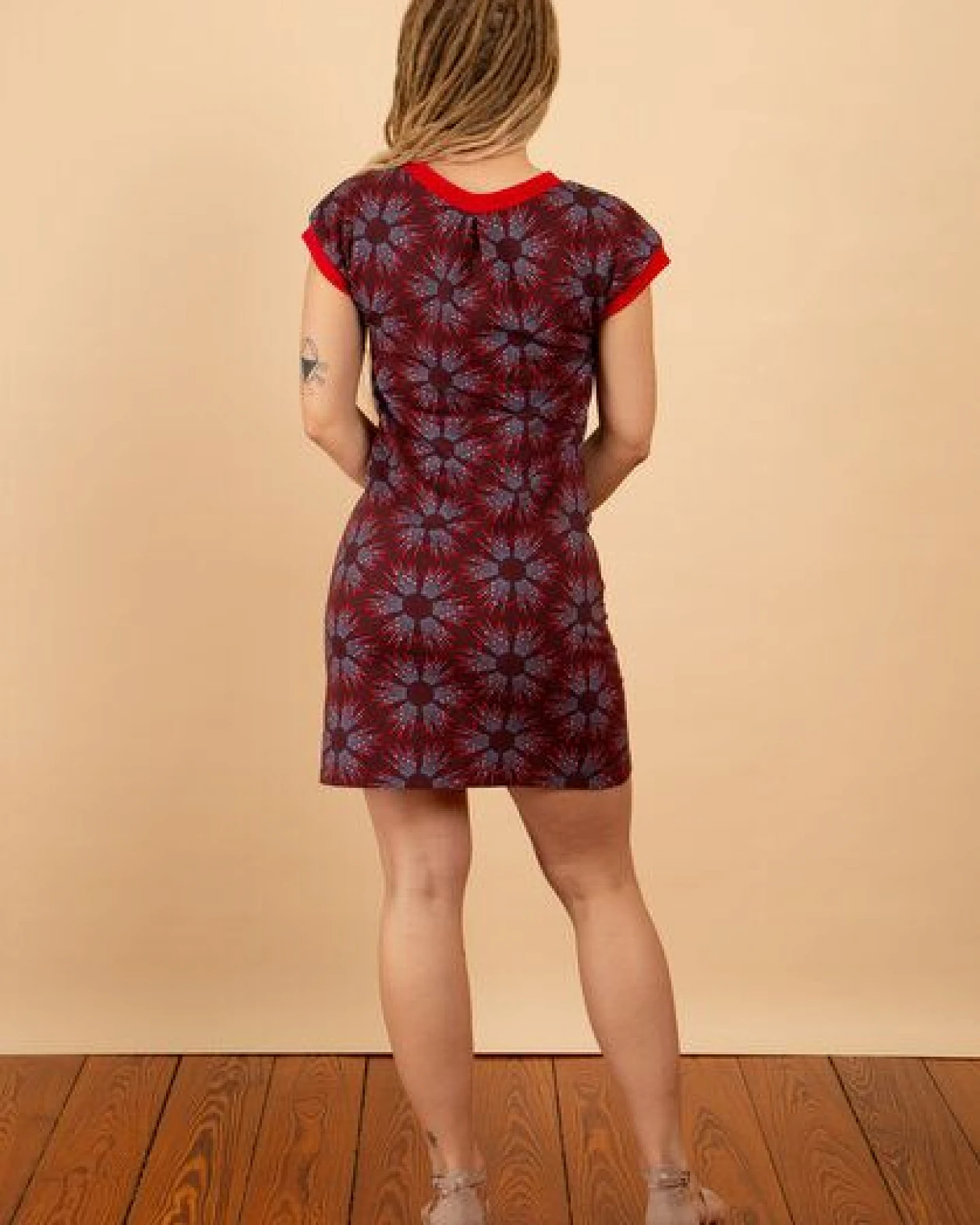 Die rote Zora All Season Dress Starlight 3 Längen – Ansicht 2