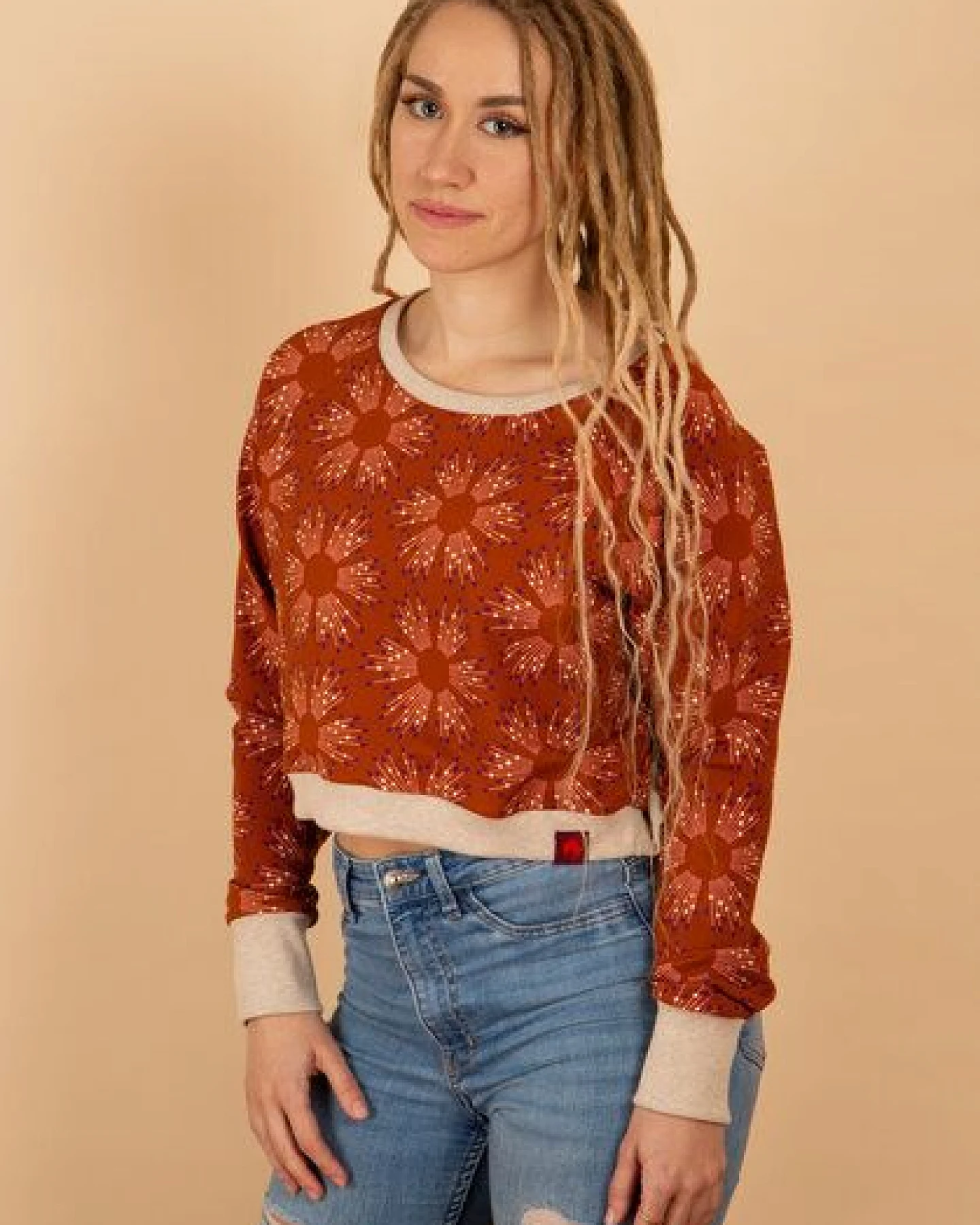 Die rote Zora Cropped Sweater Starlight – Ansicht 3