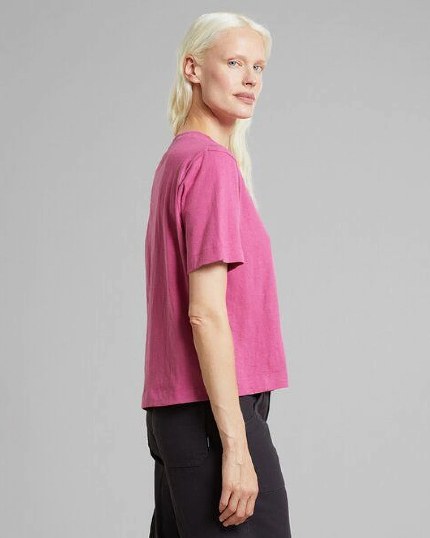 DEDICATED Damen T-Shirt Vadstena Hemp – Ansicht 3