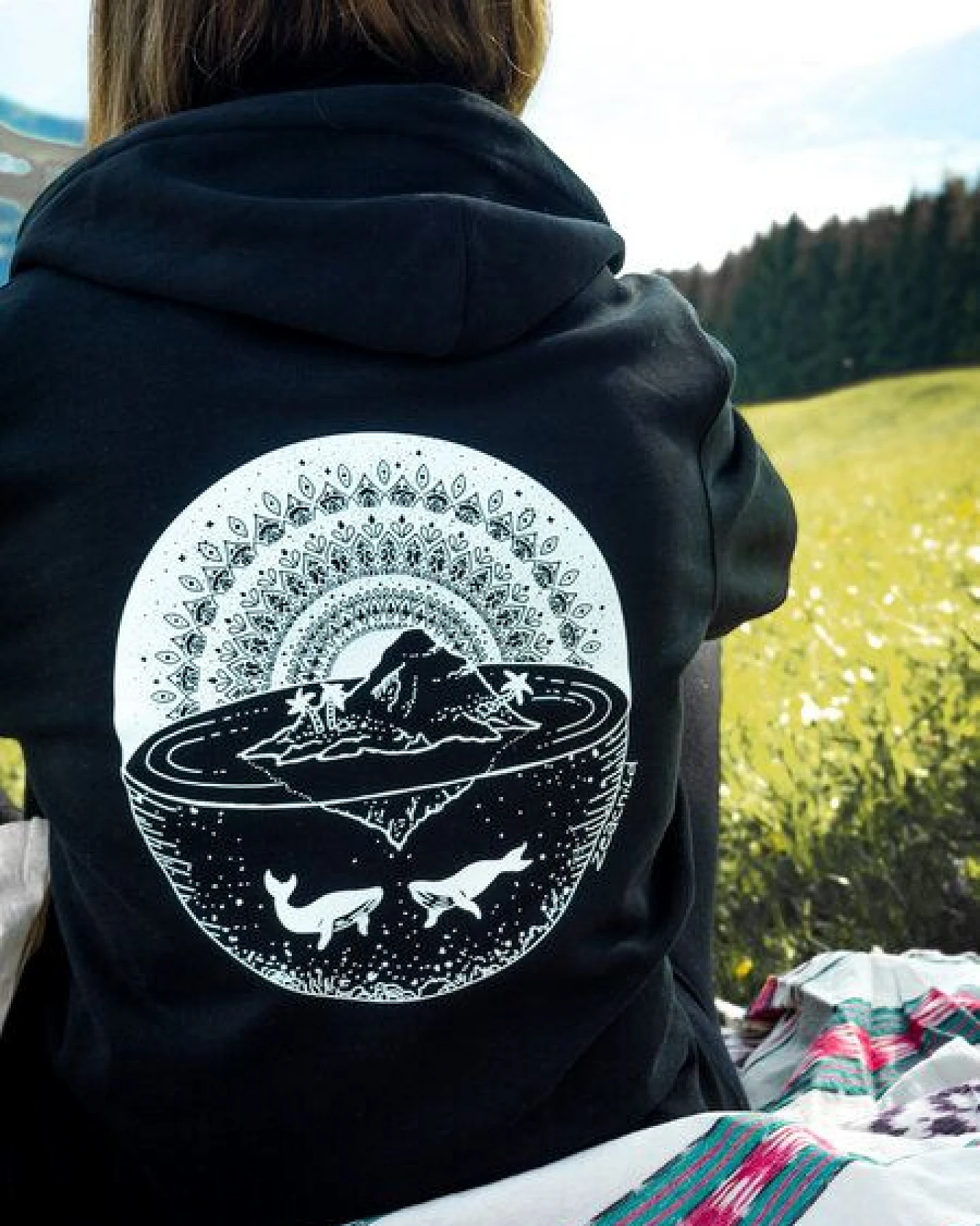 Zeachild Wal Mandala ZipHoodie Unisex – Ansicht 2