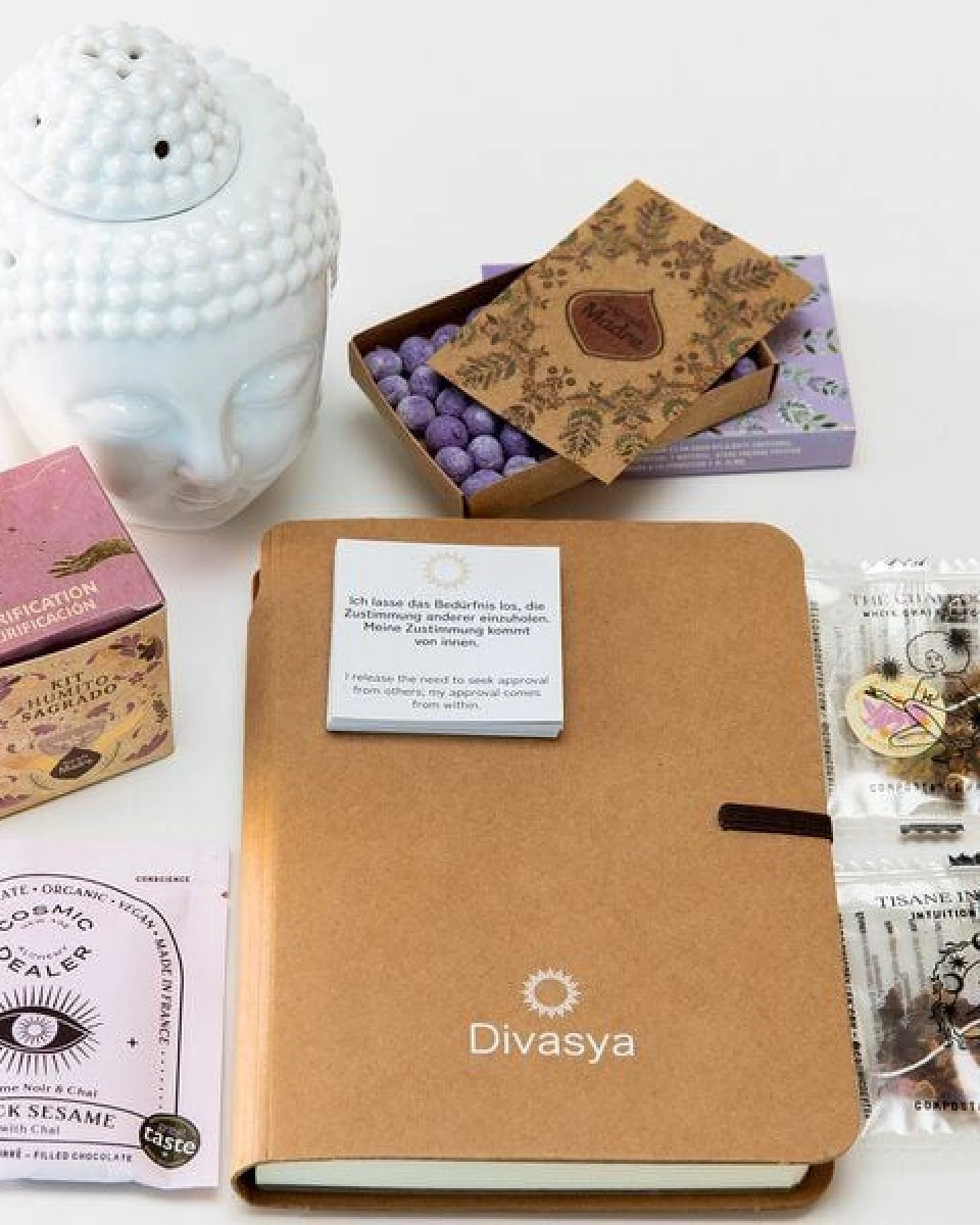 Divasya Geschenkset zur Entspannung & Achtsamkeit – Ansicht 3